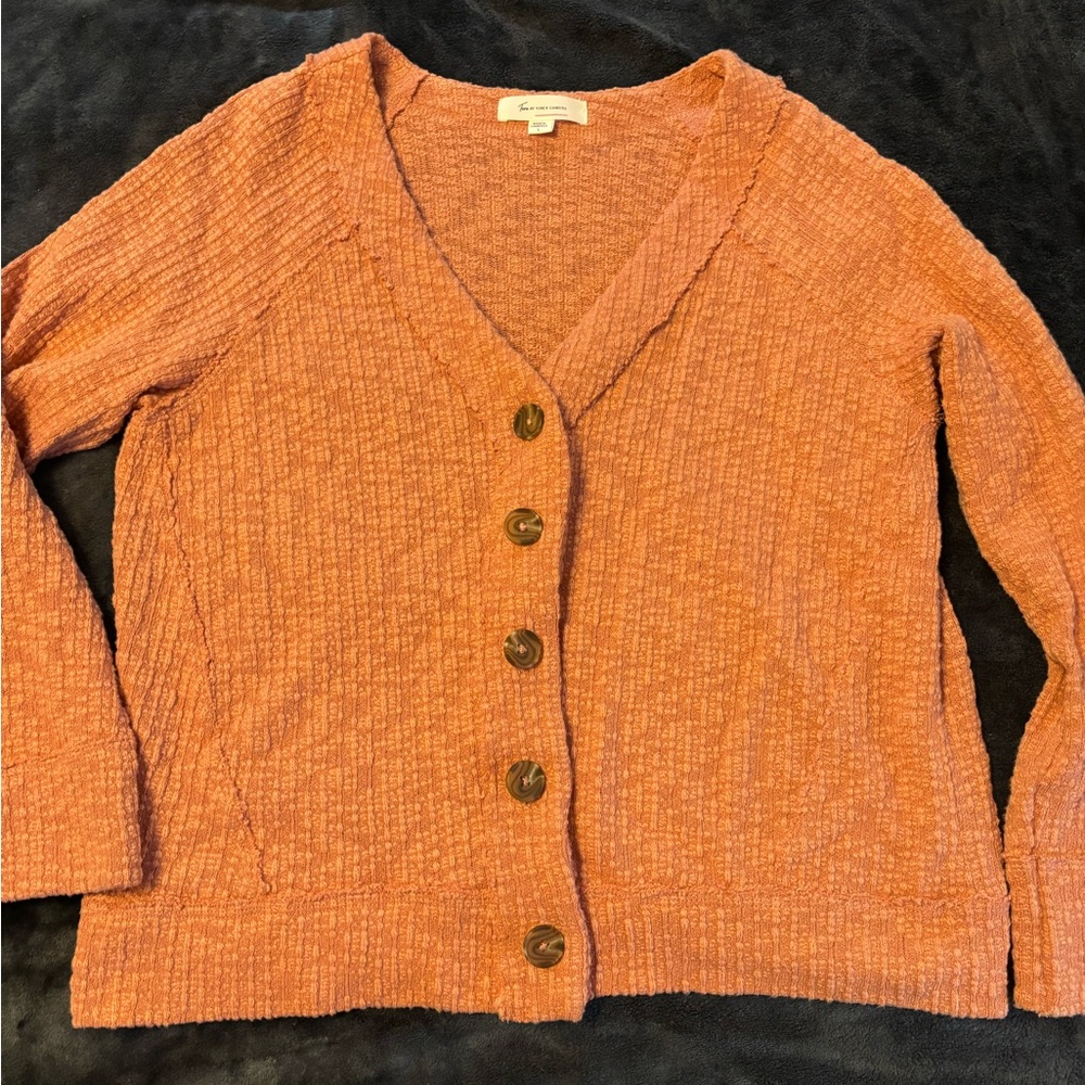 Vince Camuto Textured Coral Cardigan